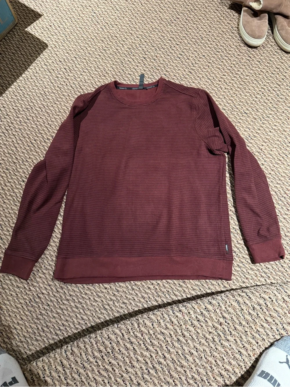 NEW Gerry Men's fuzzy Crewneck Sweater in Burgundy